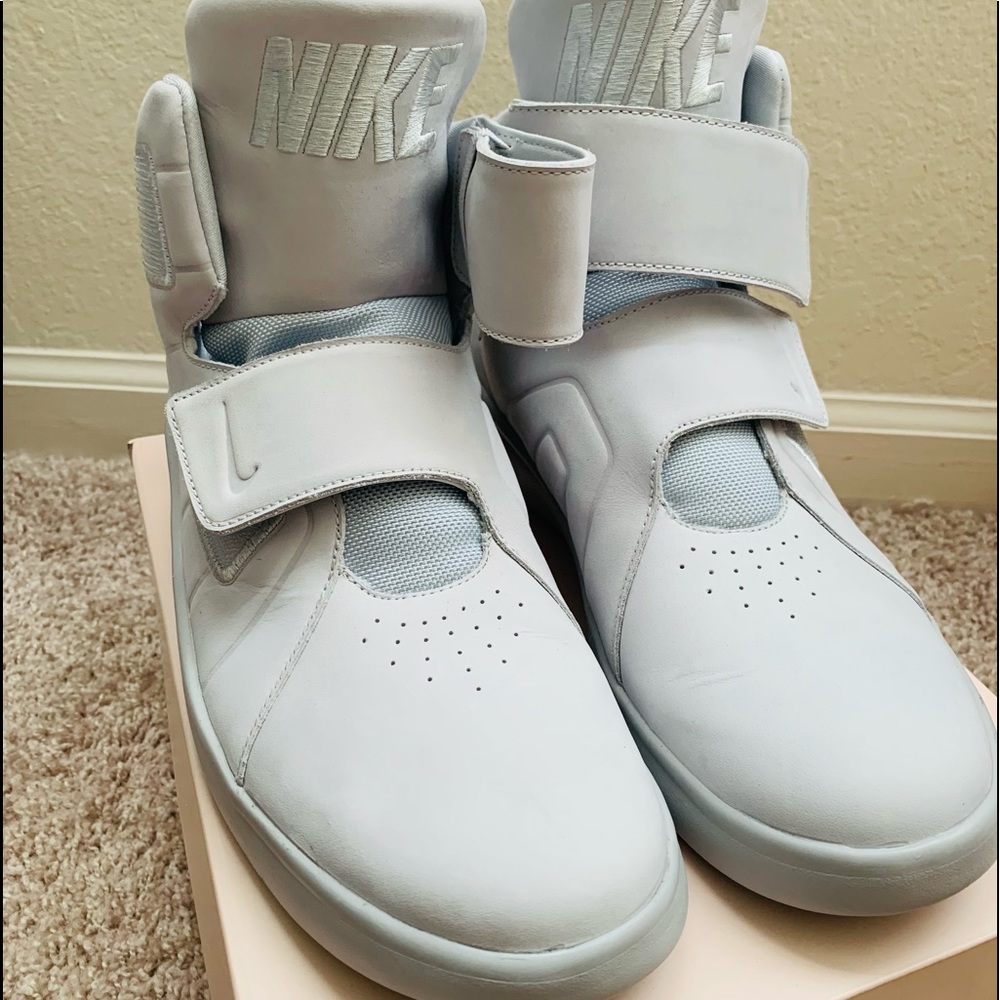 New without tags. Nike Marxman Mens hi top Trainer
